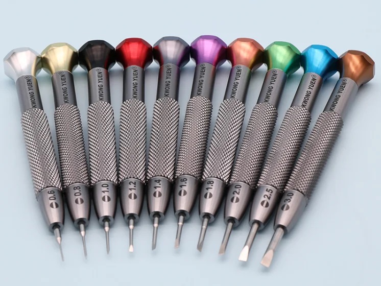Kwong Yuen Assortment of 10pcs - Watchmaker Screwdriver recensione e prezzo