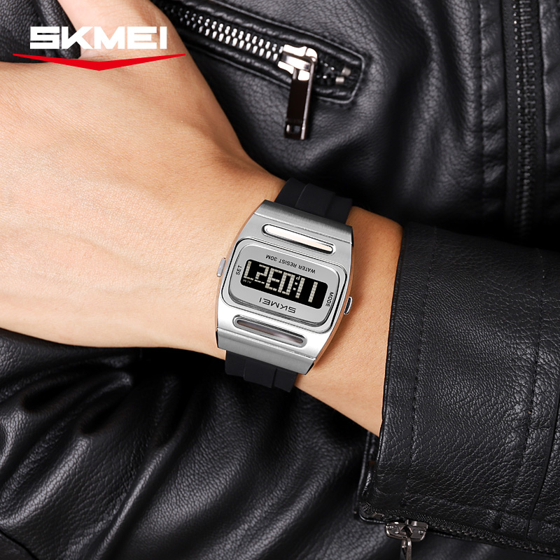 SKMEI 2563 Brand Men Electroni - Solar Powered Watch recensione e prezzo
