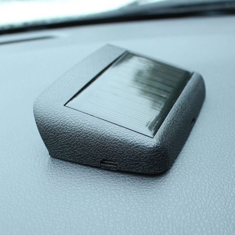 Automobile Solar Powered Clock - Solar Powered Watch recensione e prezzo